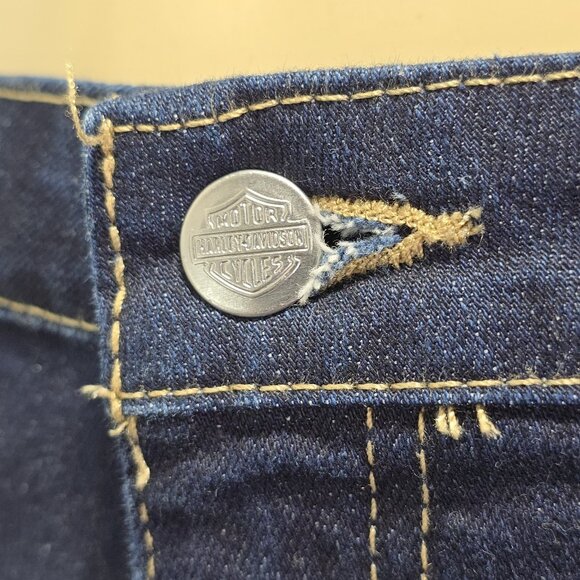 Harley Davidson Women's SZ 8 Mid-Rise Boot Cut Embellished Jeans 99176-16VW - Picture 5 of 16